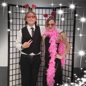 Meet your Posher, Ella